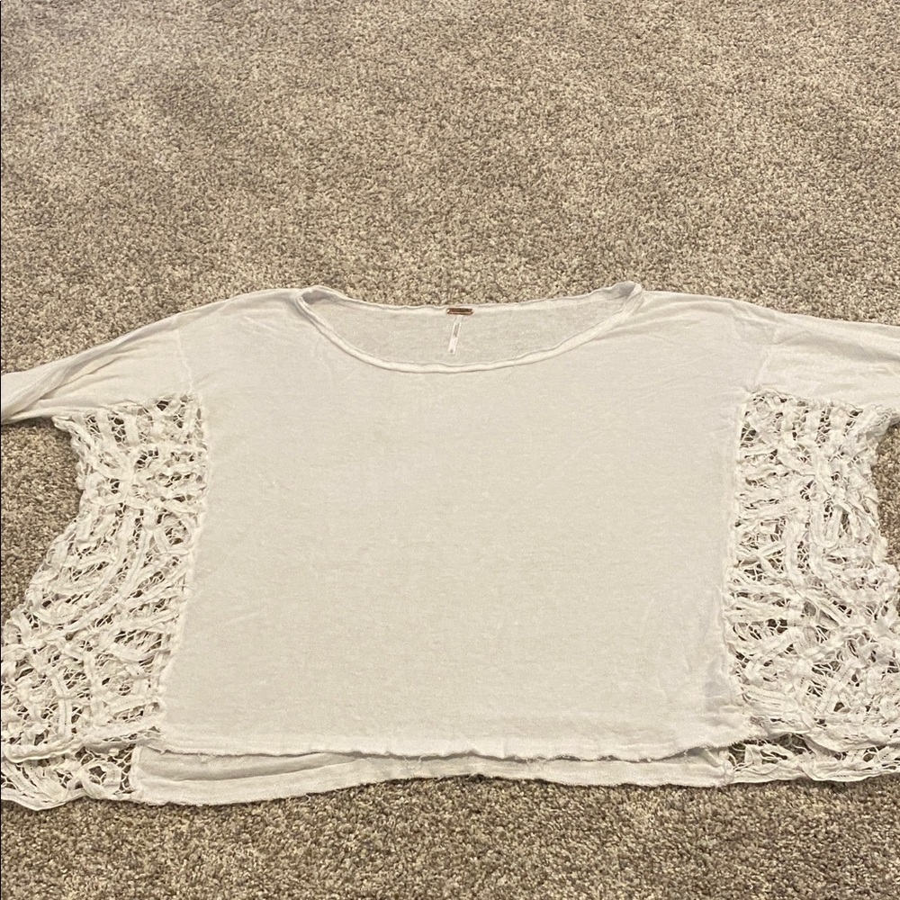 Free People Love Me Do White Lace Sleeve Women's Oversize Top. Size L. - Picture 12 of 16